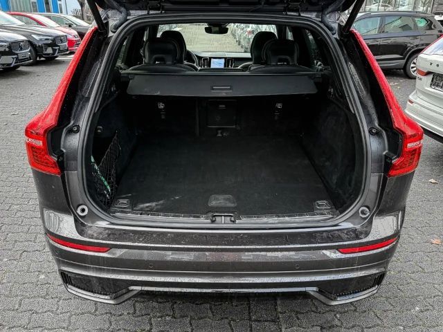 Volvo XC60 AWD R-Design Recharge