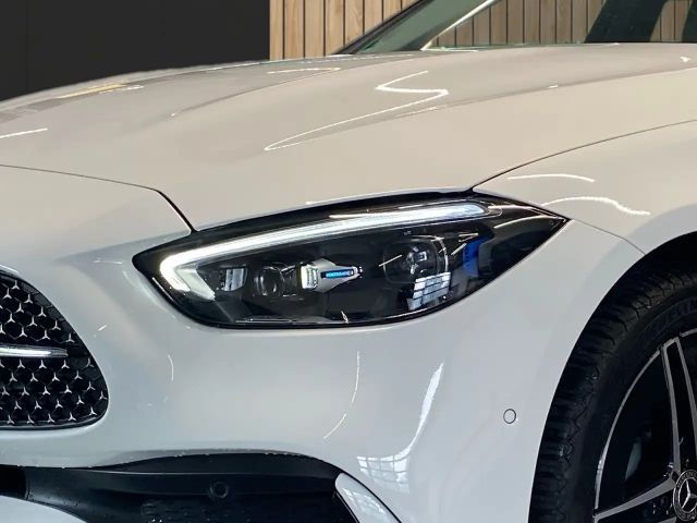 Mercedes-Benz C 300 AMG Line Sedan