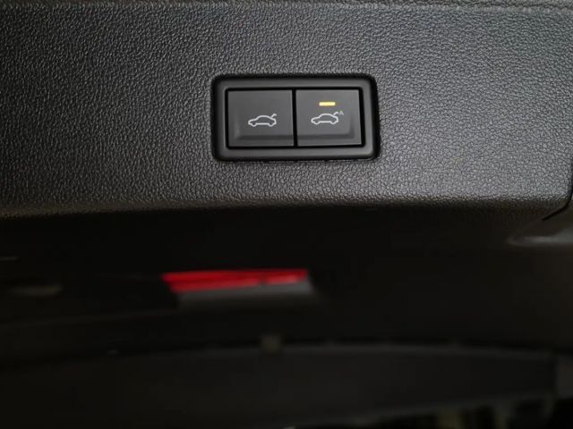 Volkswagen Touareg 3.0 V6 TDI R-Line Style