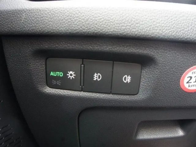 Skoda Octavia 2.0 TDI Ambition Combi