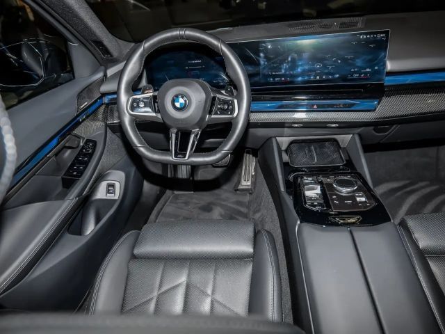 BMW 520 520d M-Sport Touring