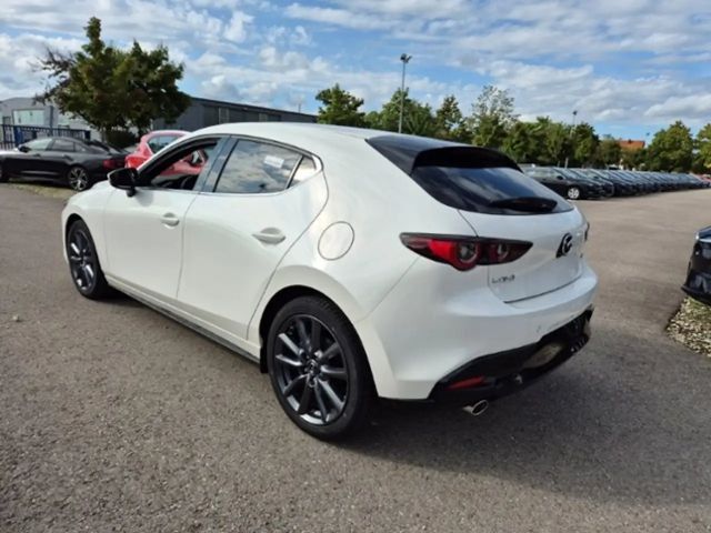 Mazda 3 2.5L Exclusive-line SkyActiv e-Skyactiv
