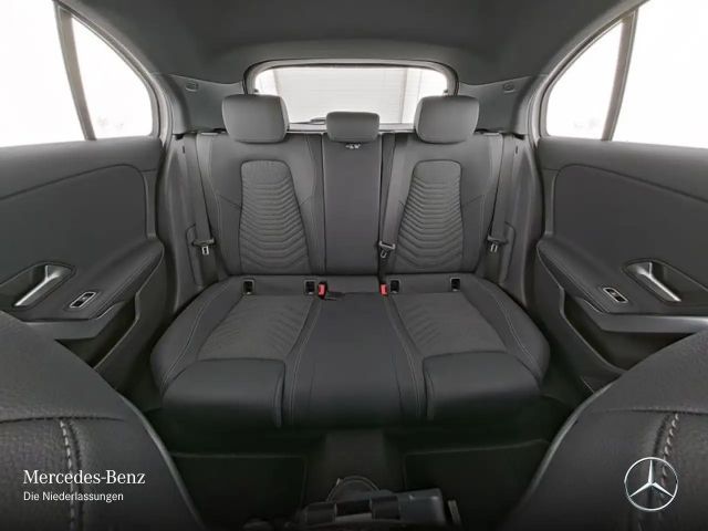 Mercedes-Benz A 200 Progressive