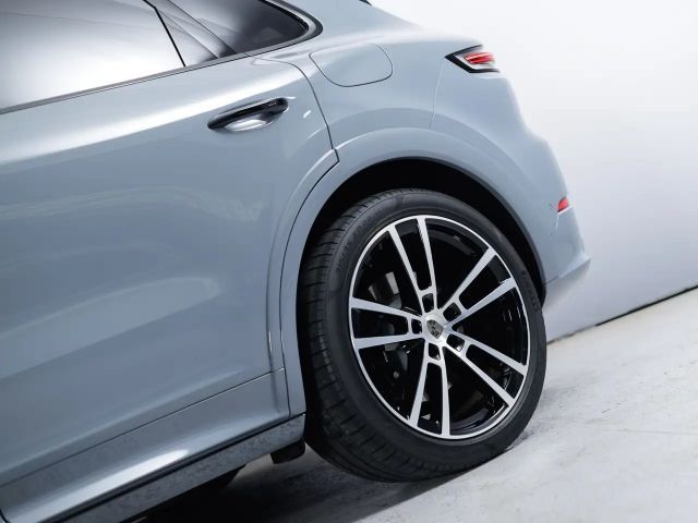 Porsche Cayenne E-Hybrid Turbo