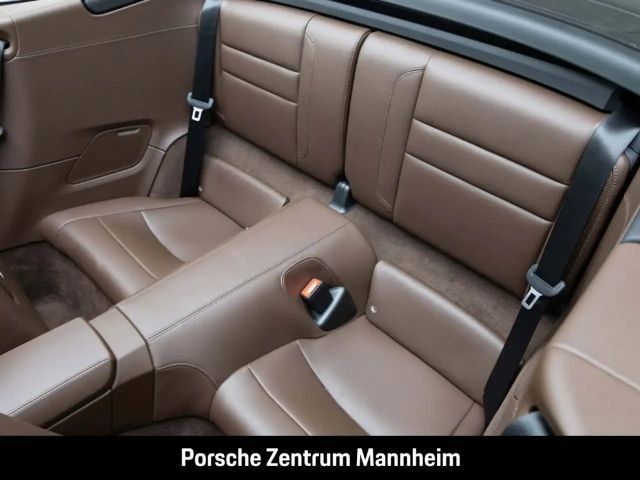 Porsche 992 4 Cabrio Carrera GTS