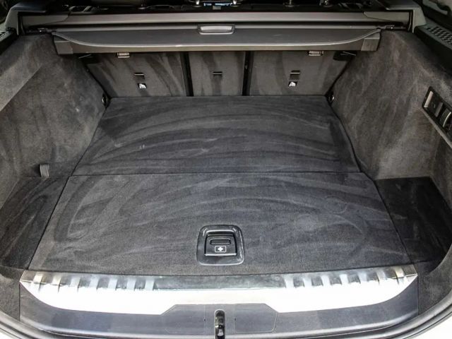 BMW 330 330e M-Sport Touring