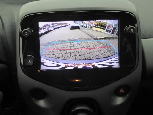 Toyota Aygo Hatchback Play Team D X-play