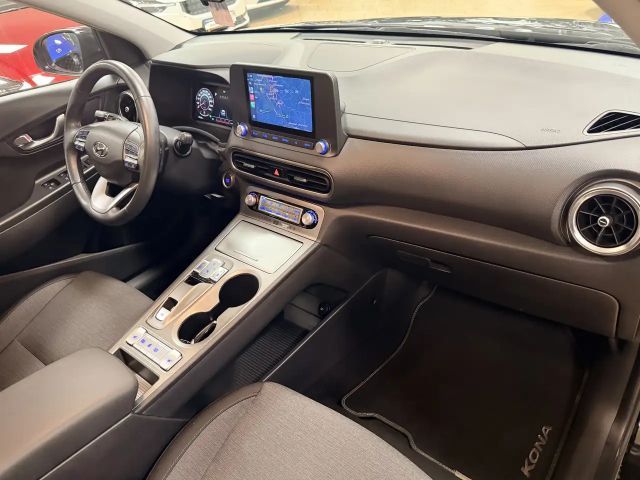 Hyundai Kona Select