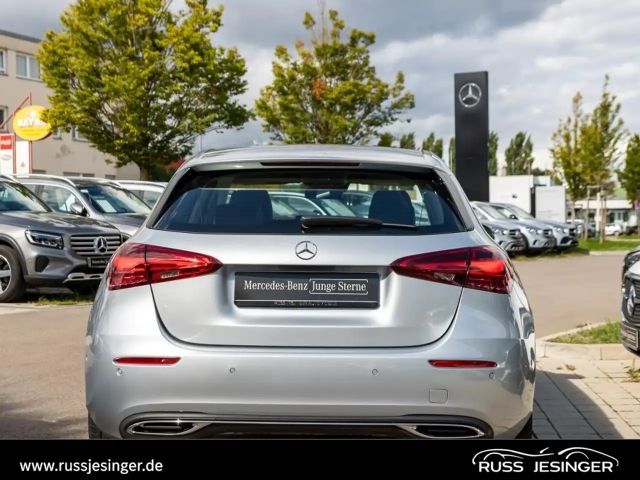 Mercedes-Benz A 200 Progressive