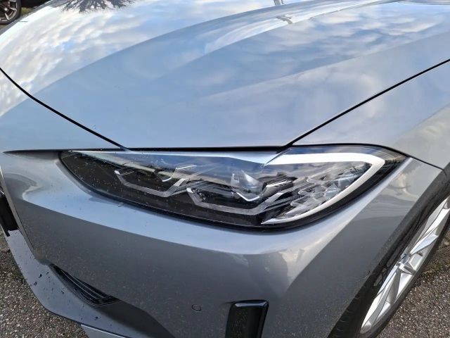 BMW i4 Coupé Gran Coupé Sedan eDrive40