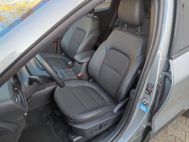 Ford Kuga Plug in Hybrid Titanium X