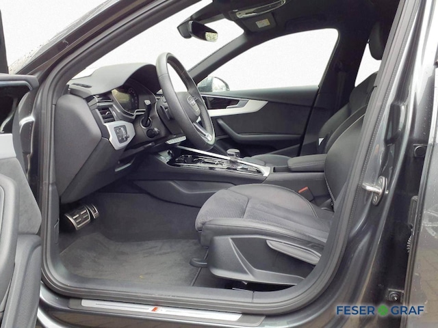 Audi A4 45 TFSI Avant Quattro S-Line S-Tronic