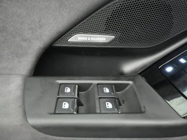 Audi A6 e-tron Quattro