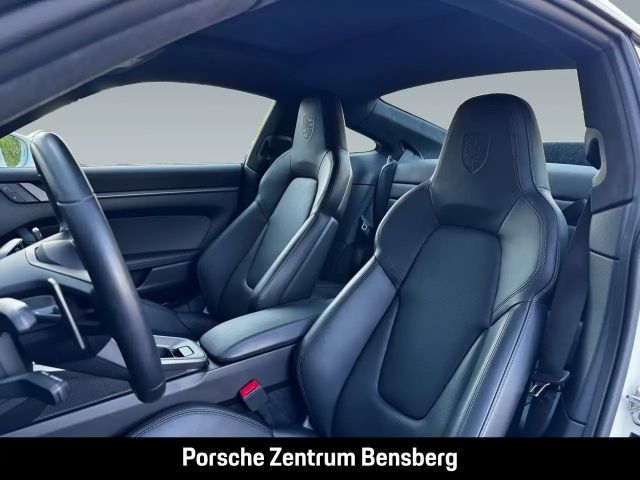 Porsche 911 992 Carrera Coupé