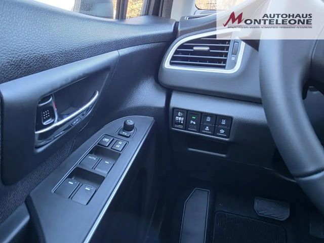 Suzuki S-Cross Hybrid