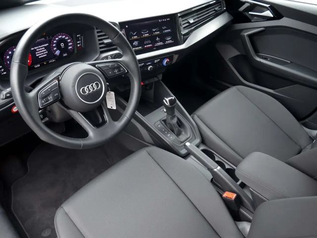 Audi A1 1.0 TFSI S-Tronic