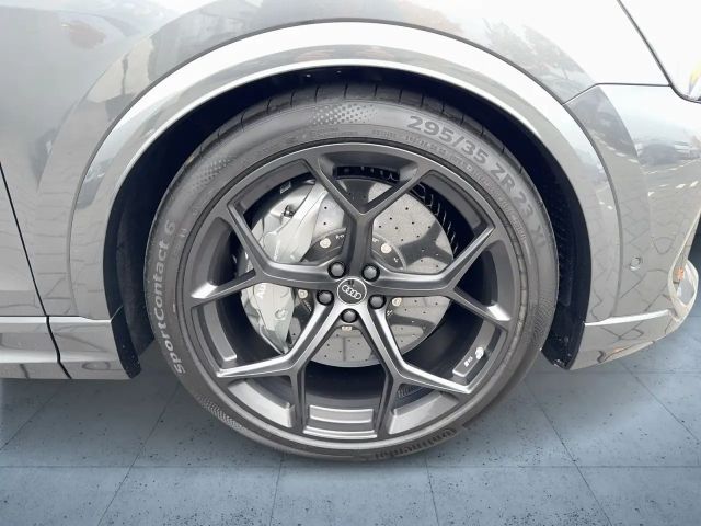 Audi RS Q8 Performance