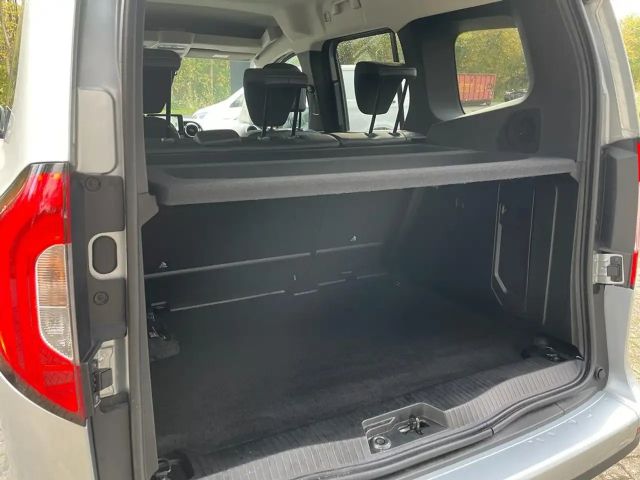 Mercedes-Benz T 180 T 180 d