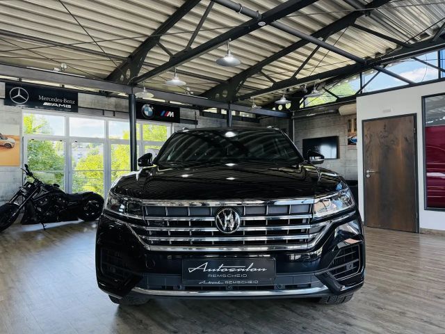 Volkswagen Touareg 4Motion R-Line