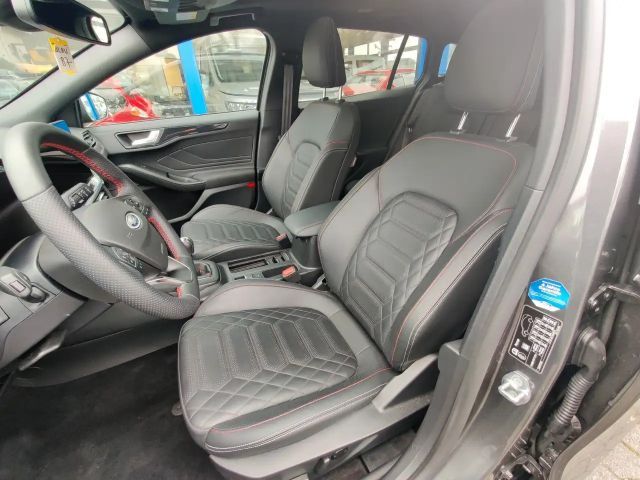 Ford Focus ST Line Wagon