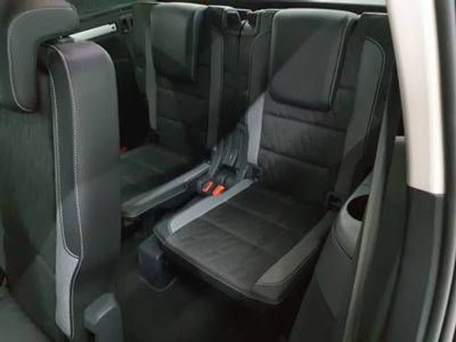 Volkswagen Touran 1.5 TSI DSG IQ.Drive