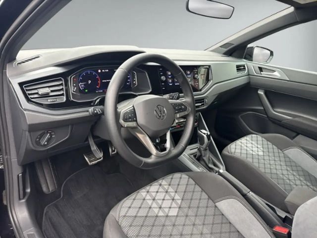 Volkswagen Polo 1.0 TSI DSG R-Line