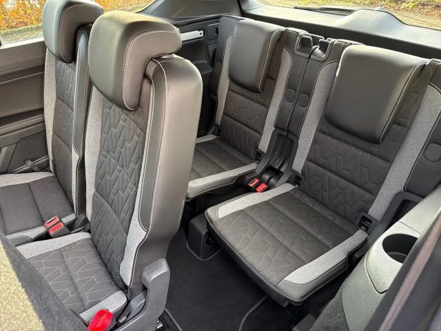 Volkswagen Touran 1.5 TSI