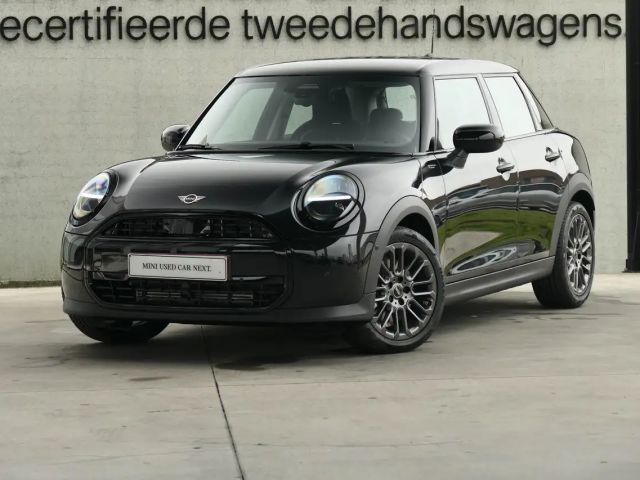 MINI Cooper 5 DOORS | AUT | CAMERA | APPLECAR