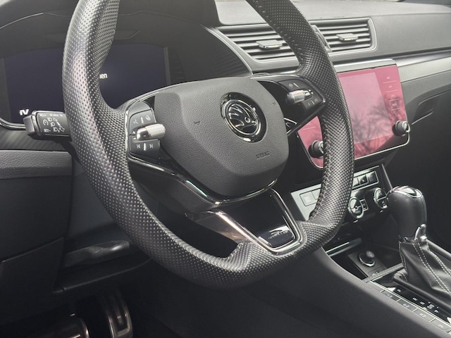 Skoda Superb Combi Sportline iV