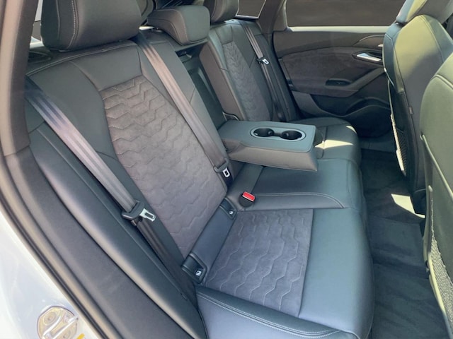 Audi A6 e-tron Avant Performance