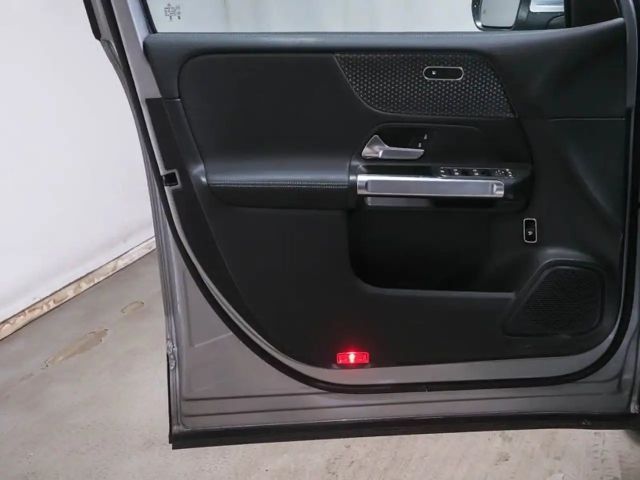 Mercedes-Benz EQB 300 4MATIC Progressive