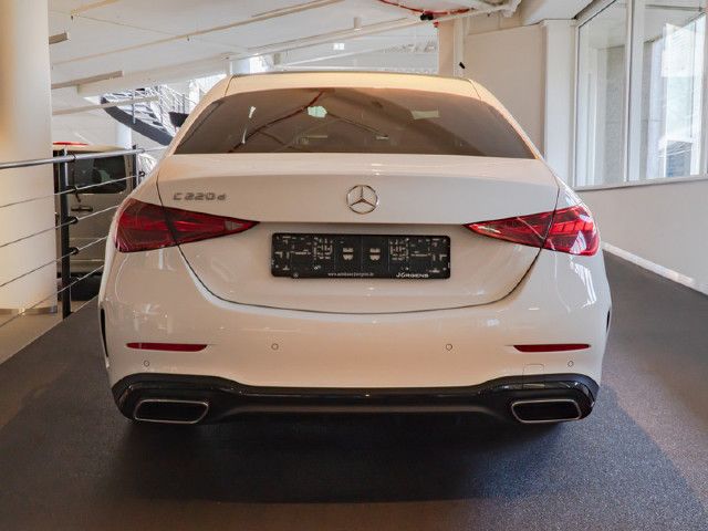 Mercedes-Benz C 220 AMG Line C 220 d Sedan