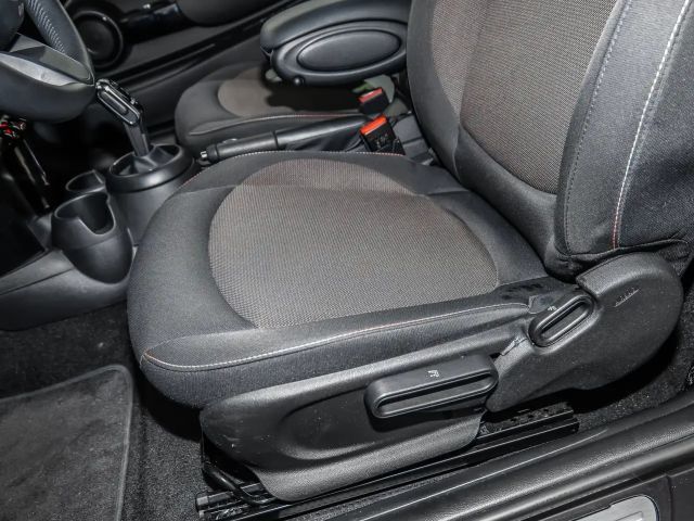 MINI Cooper NAVI LED PDC V+H DAB Tempomat LM