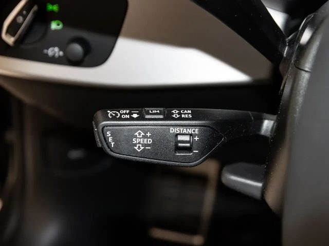 Audi A4 40 TFSI Quattro S-Line