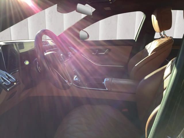 Mercedes-Benz S 400 4MATIC S 400 d Sedan