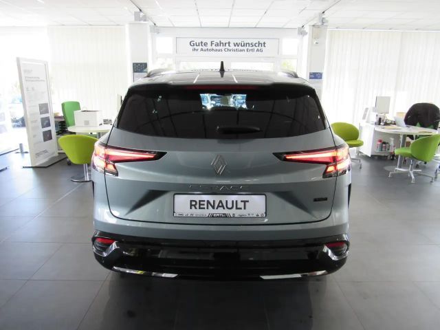 Renault Espace E-Tech Hybrid Iconic