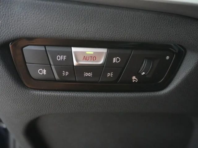 BMW 320 320e Touring