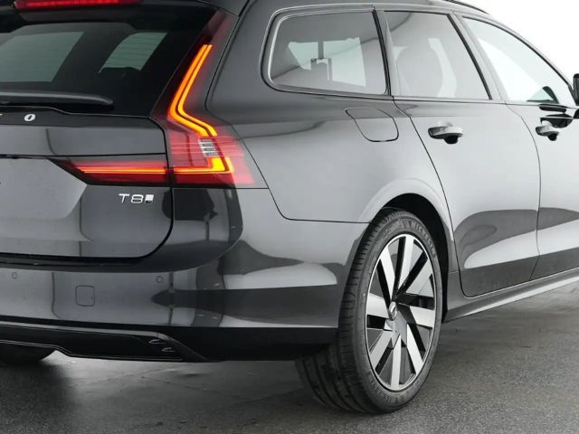 Volvo V90 AWD Dark Plus Recharge
