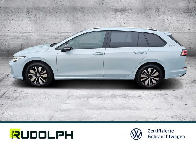 Volkswagen Golf 1.5 eTSI DSG Golf VIII Variant