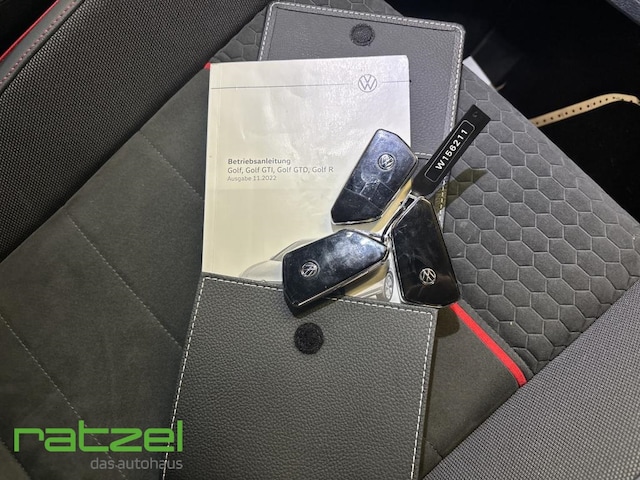 Volkswagen Golf 2.0 TSI Golf VIII IQ.Drive