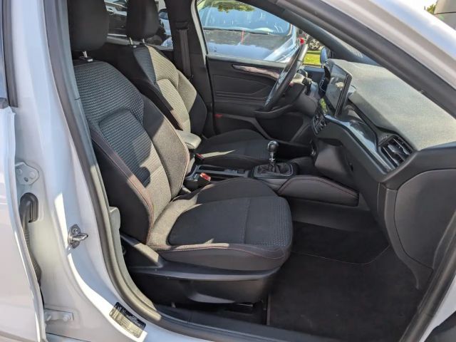 Ford Focus ST Line Wagon