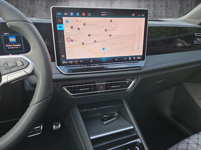 Volkswagen Tiguan Tiguan 2,0   R-L  DT142 TDID7A