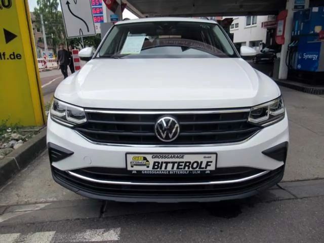 Volkswagen Tiguan 2.0 TDI DSG Life