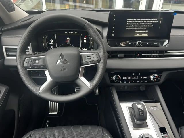 Mitsubishi Outlander 4WD PHEV