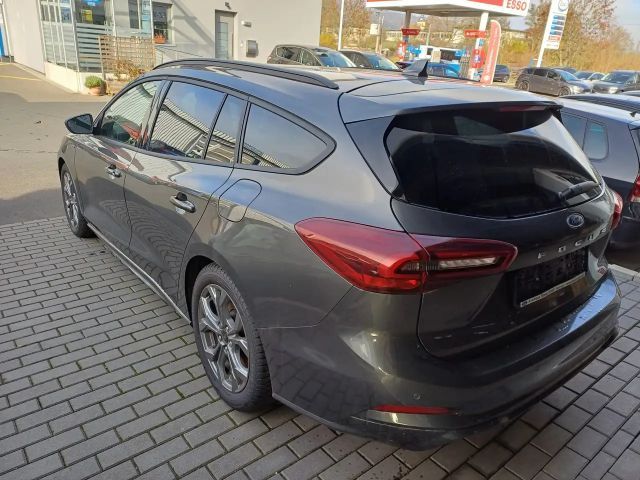 Ford Focus ST Line