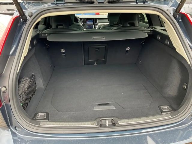 Volvo V60 Cross Country AWD Ultimate