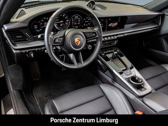 Porsche 992 Cabrio Carrera