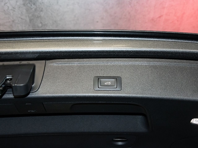 Audi A4 40 TFSI Avant S-Line S-Tronic