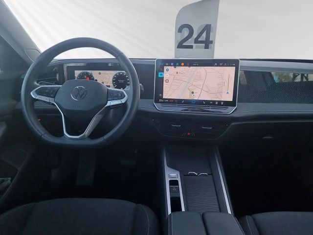 Volkswagen Passat 1.5 eTSI DSG Variant