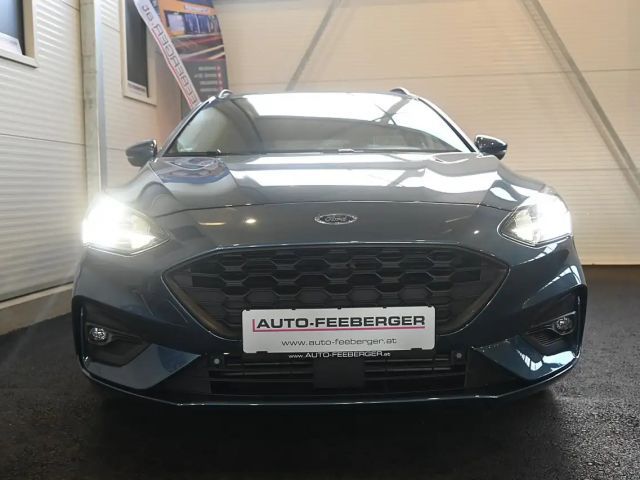 Ford Focus EcoBoost ST Line